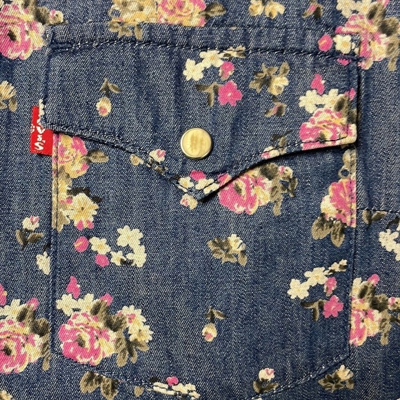 Levi's Sleeveless  navy with flowers Tie Blouse, Size L, cotton - Picture 5 of 9